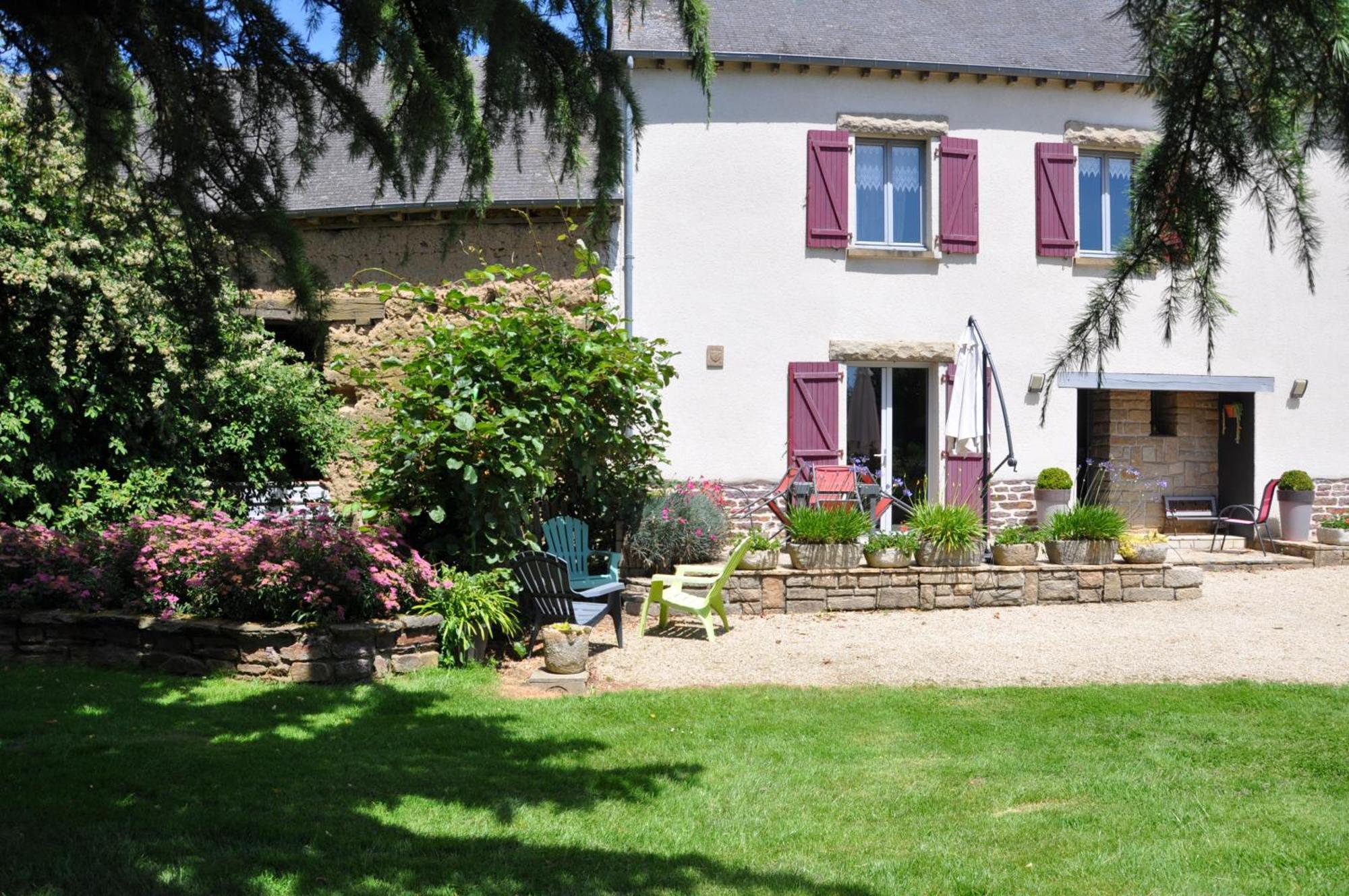 Perrault Gites Loscouet-sur-Meu Buitenkant foto